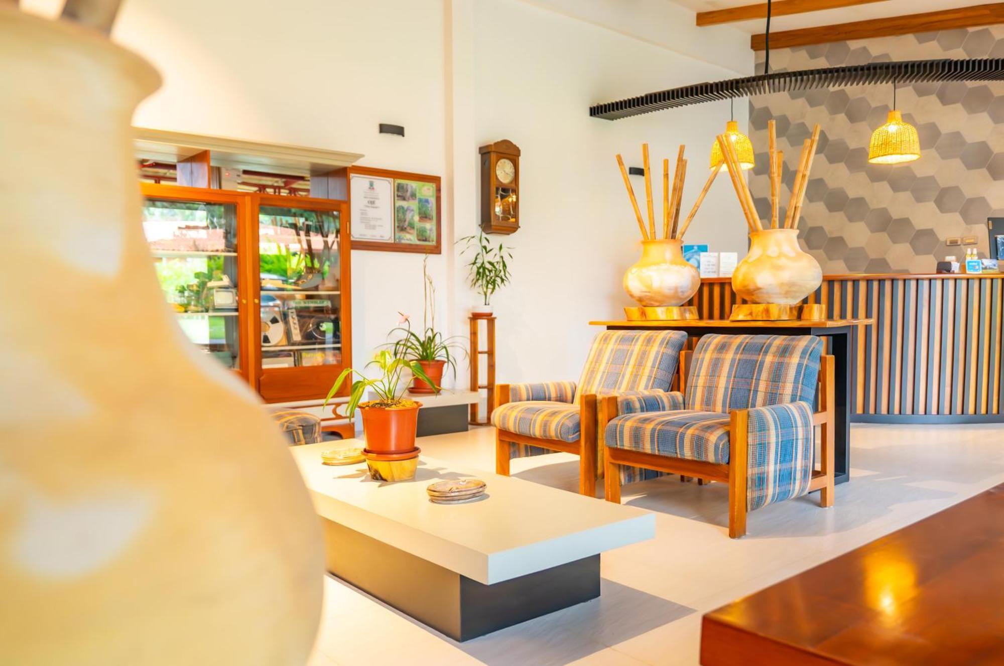 Altavista Casahotel - Asociado Casa Andina Мойобамба Экстерьер фото