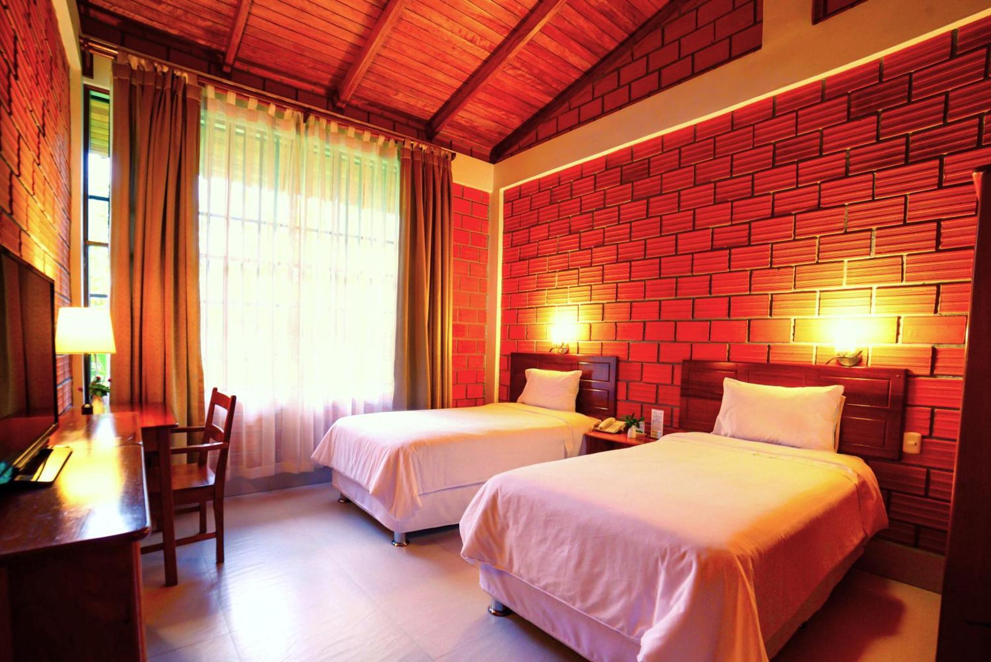 Altavista Casahotel - Asociado Casa Andina Мойобамба Экстерьер фото